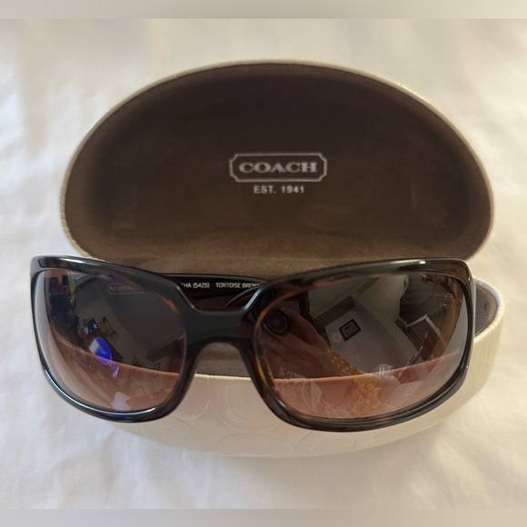 COACH S425 Samantha Black Rectangle Sunglasses Bling Polka Dot Accents & Case - Picture 7 of 8